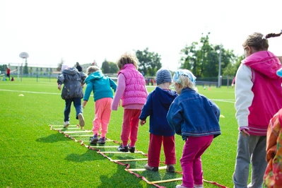 Letnie kolonie dla dzieci – najlepszy sposób na wakacyjną przygodę!