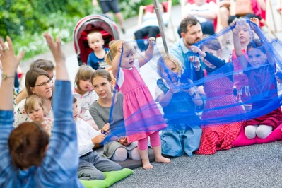 Dzień Dziecka w Żelazowej Woli „Zaśpiewajmy razem z Fryckiem!”